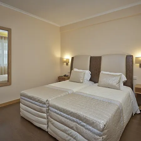 ウエルカム ホステル *