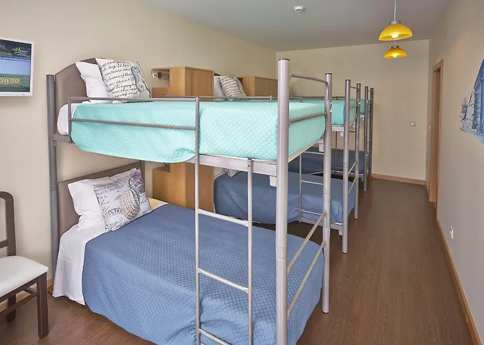 Welcome In Хостел Авейру